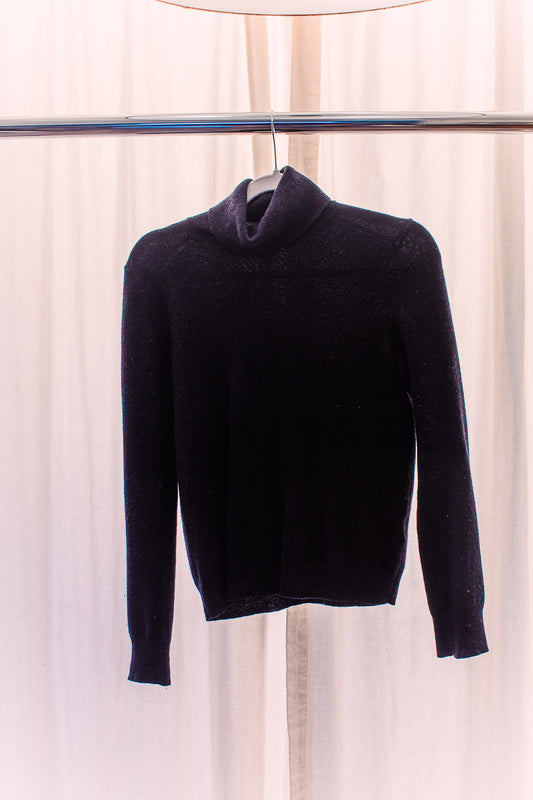 Uniqlo Cashmere Navy Turtleneck XS