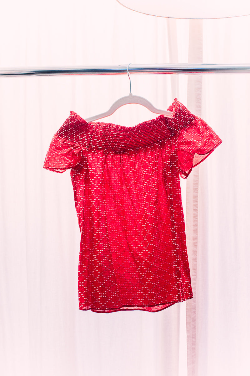 Ann Taylor XS Red Off the Shoulder Cotton Top